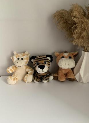 Мягкая грушка, мягкая игрушка, подарок, подарок,жирафа,тигр, конь, корзина1 фото