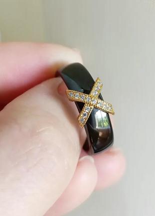 Керамическое кольцо мед золото керамика черное2 фото