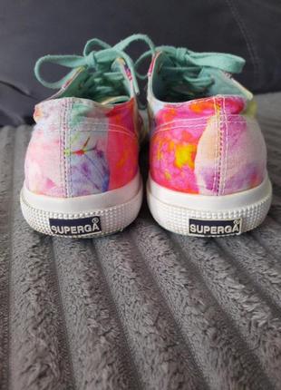 Яскраві кеди superga3 фото