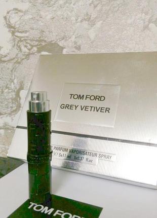 Tom ford grey vetiver💥оригинал миниатюра travel tube11 мл refillis цена за 1мл