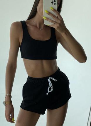 Женский костюм летний для дома и прогулок спортивный повседневный шорты и + топ удобный черный мокко8 фото