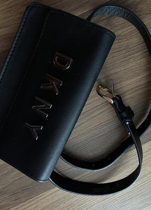 Поясная сумка dkny 3