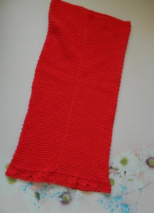 Красивый вязаный снуд шикарного красного цвета с ажурной обвязкой 100% hand made4 фото