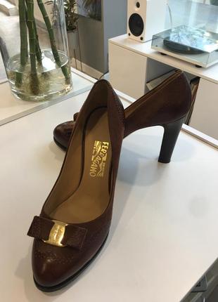 Туфлі італійські жіночі ferragamo