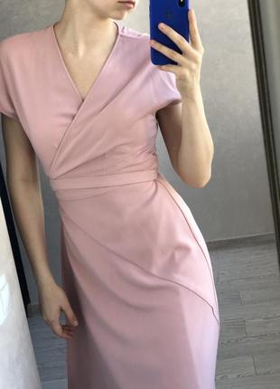 Розовое платье на запах avant premiere by manor