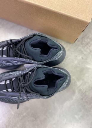 Кроссовки adidas yeezy boost 700  v3 alvah черного цвета4 фото