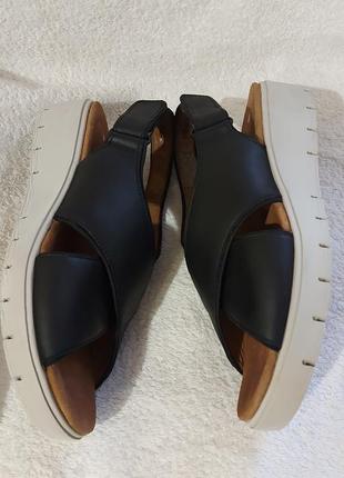 Босоножки сандали clarks unstructured cushion karely 38p черные кожа3 фото