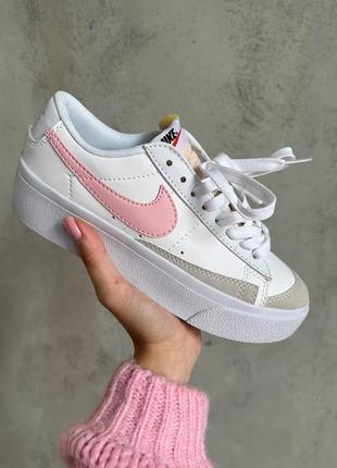 Nike blazer platform жіночі масивні кеди найк білі рожеві весняні літні массивные кеды кроссовки белые с розовым высокая подошва лето весна8 фото