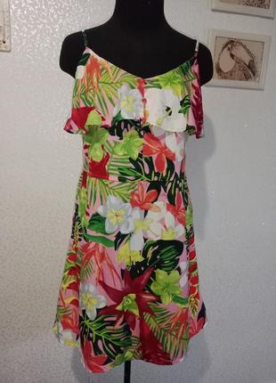 Шифоновое платье с пуговицами в цветочный принт1 фото
