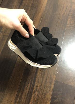 Мокасины  кроссовки слиплны zara