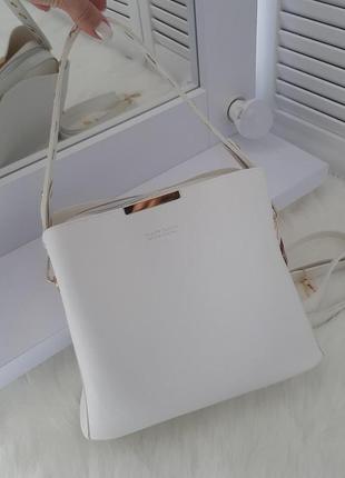 Белая женская сумка еко кожа1 фото