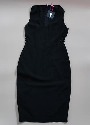 Чорна сукня від by very