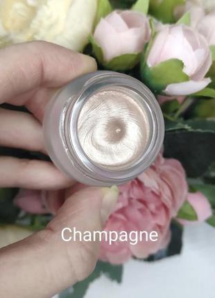 Charlotte tilbury eyes to mesmerize cream eyeshadow charlotte tilbury - champagne, rose gold, amber gold9 фото