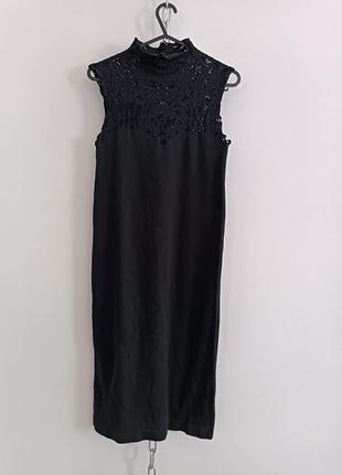 Платье черное по фигуре с перфорацией forever 21, m4 фото