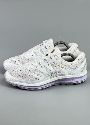 Фирменные беговые кроссовки saucony guide iso