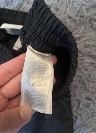 Adidas шорти зі свіжих колекцій вишите лого на задній кишені9 фото