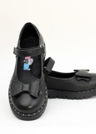 Черные кожаные туфли с бантиком на липучке3 фото