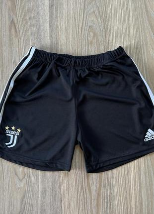 Подростковые спортивные шорты adidas juventus