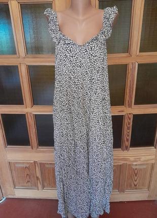 Жіночна віскозна легка сукня у квітковий принт1 фото