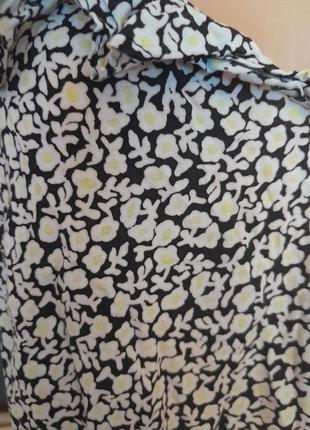 Жіночна віскозна легка сукня у квітковий принт2 фото