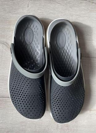 Крокси crocs literide ​​clog black/smoke3 фото