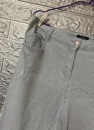 Джинсы брюки штаны в полоску с необработанным низом5 фото