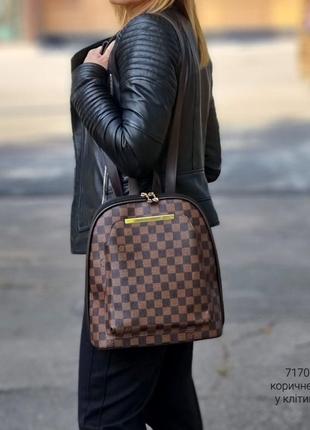 Женская стильный качественный рюкзак-сумка коричневый в клеточку2 фото