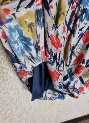 Воздушная, яркая юбка из натурального шелка laura ashley, оригинал
uk 10, fr 38
100% натуральный шелк3 фото