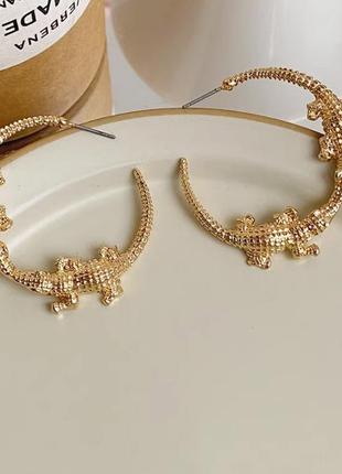 Серьги кольца крокодилы бренд