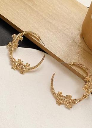 Серьги кольца крокодилы бренд