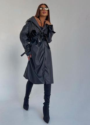 Плащ тренч из эко кожи черный бежевый зелёный длинный миди на подкладке двубортный кожаный стильный пальто курточка дождевик8 фото