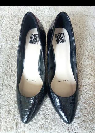 Новые черные туфли лодочки кожа лак от debenhams