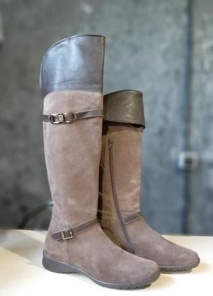 Шикарні натуральні чоботи