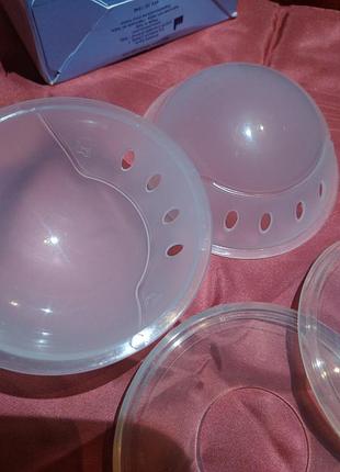 Комплект вкладышей chicco для кормящей матери. италия.