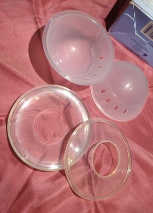 Комплект вкладышей chicco для кормящей матери. италия.