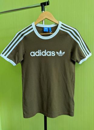 Футболка  adidas originals1 фото