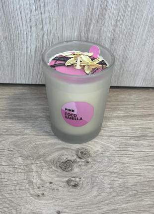 Ароматизированная свеча victoria’s secret pink кокос и ваниль coco vanilla