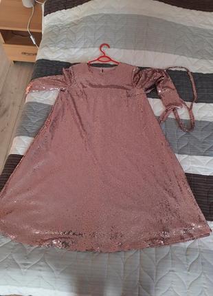 Платье платье сукэнка пайетки розовое золото под пояс7 фото