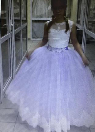 Платье нарядное