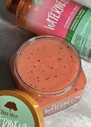 Скраб для тела с ароматом арбуза tree hut watermelon sugar scrub 510 г три дом1 фото