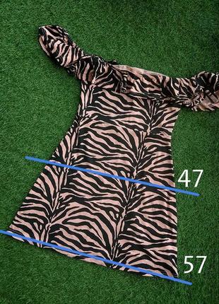 Міні сукня сарафан оголені плечі з рюшами в анімалістичний принт зебра3 фото