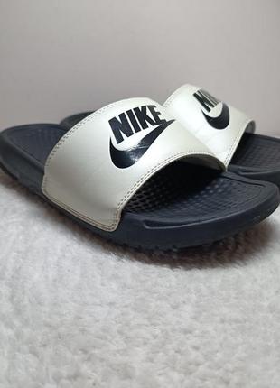 Шльопанці тапочки сланці nike benassi