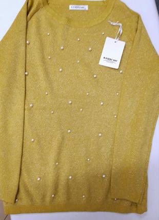 Модный свитерок с люрексом и жемчугом3 фото