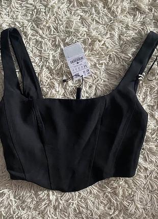 Новенький топ stradivarius