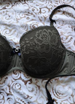 Бюстгалтер hunkemoller