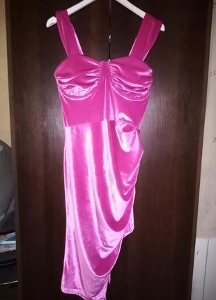 Рожева оксамитова сукня1 фото