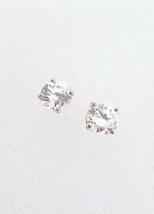 Серебряные серьги гвоздики2 фото