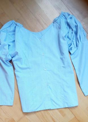 Шикарна блакитна блуза сорочка з об'ємними рукавами та відкритими плечима/сорочка в смужку/hermes/хермес/