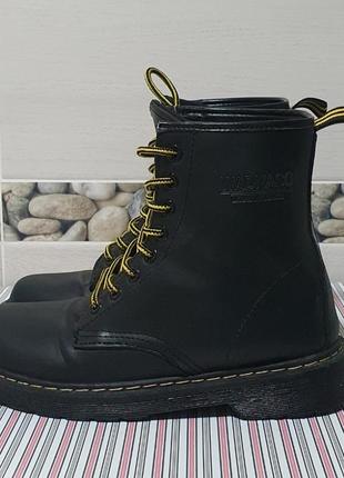 Ботинки по типу dr. martens