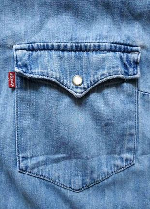 Летняя джинсовая рубашка женская levi's размер 2x, состояние хорошее8 фото